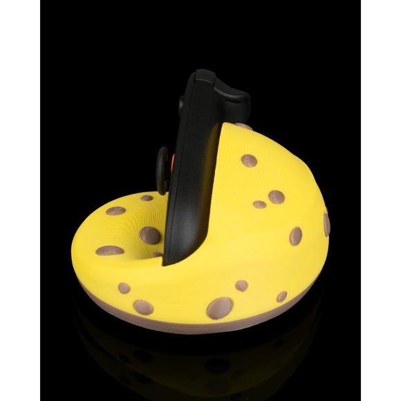 3D‑Printed Banana Peel Mouse‑Style Grip for Nintendo Switch 2 Joy‑Con - Picture 1 of 10